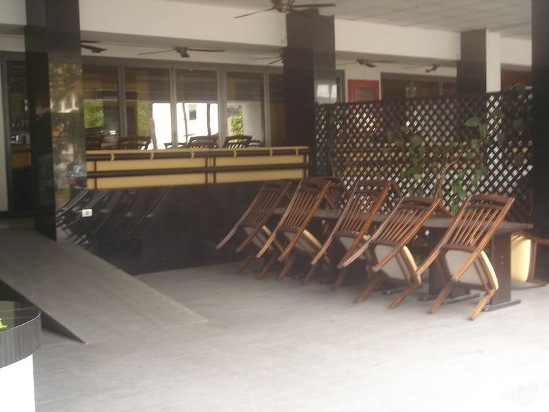 Off Rut U Tit Road PhuketThailand, Townsville QLD 4810