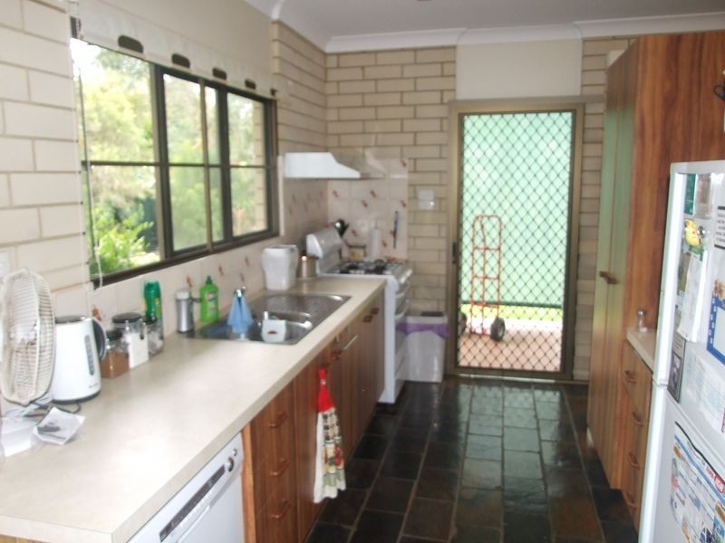 8 Buunong Avenue, Kelso QLD 4815