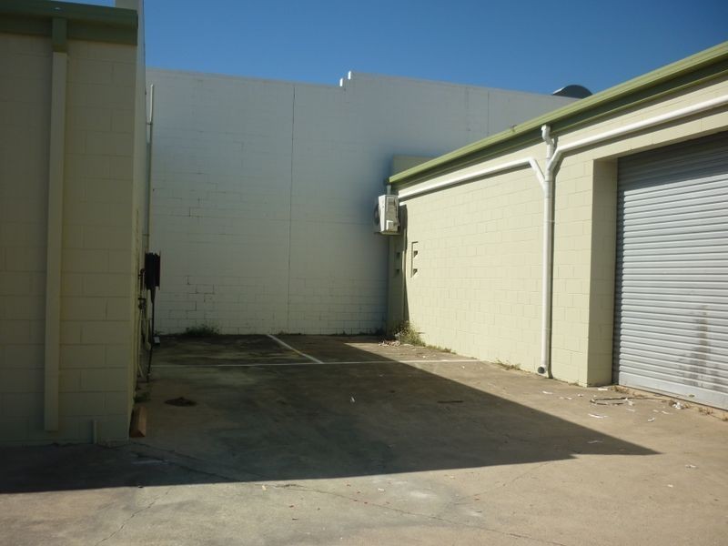 2 & 3/74 Leyland Street, Garbutt QLD 4814