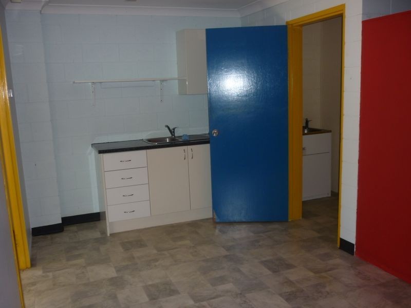 2 & 3/74 Leyland Street, Garbutt QLD 4814