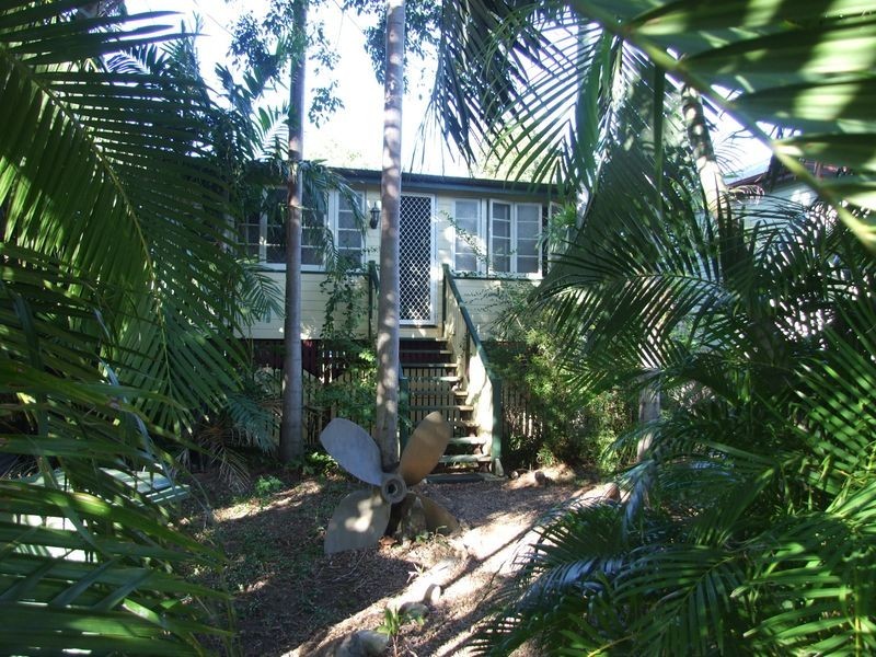 24 Fifth Avenue, South Townsville QLD 4810