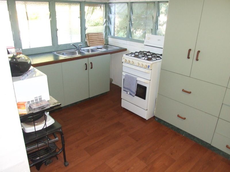 24 Fifth Avenue, South Townsville QLD 4810