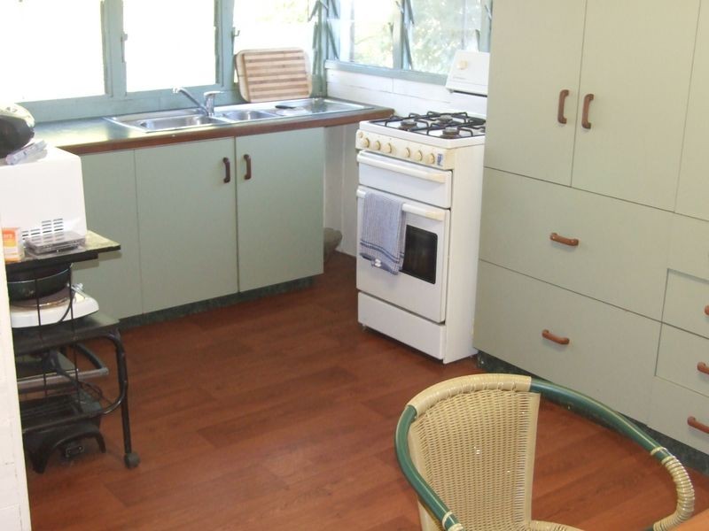 24 Fifth Avenue, South Townsville QLD 4810