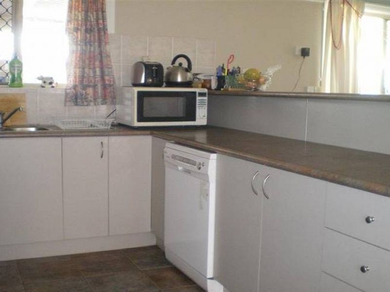 21 Alpina Place, Kirwan QLD 4817