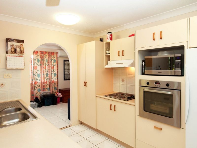 34 Colchester Crescent, Kirwan QLD 4817