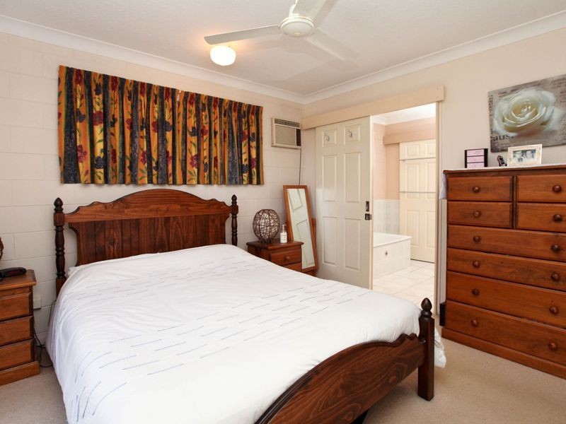 34 Colchester Crescent, Kirwan QLD 4817