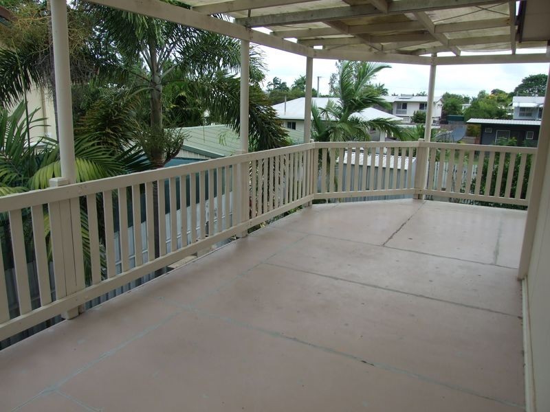 16 Salina Drive, Kelso QLD 4815