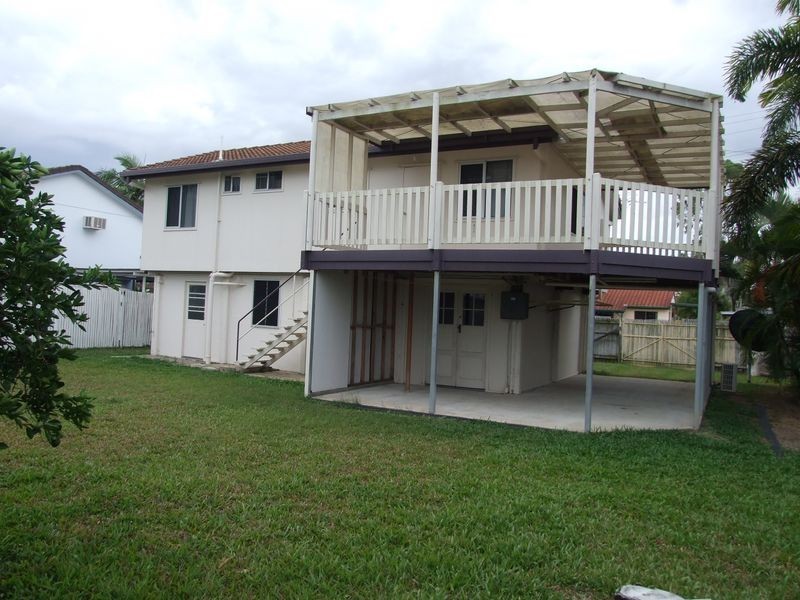 16 Salina Drive, Kelso QLD 4815