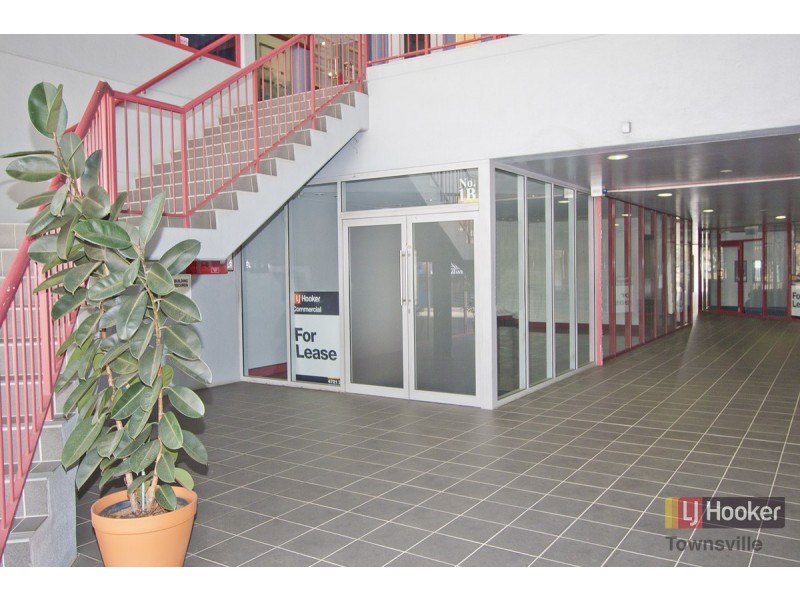 1b/131 Denham Street, Townsville City QLD 4810