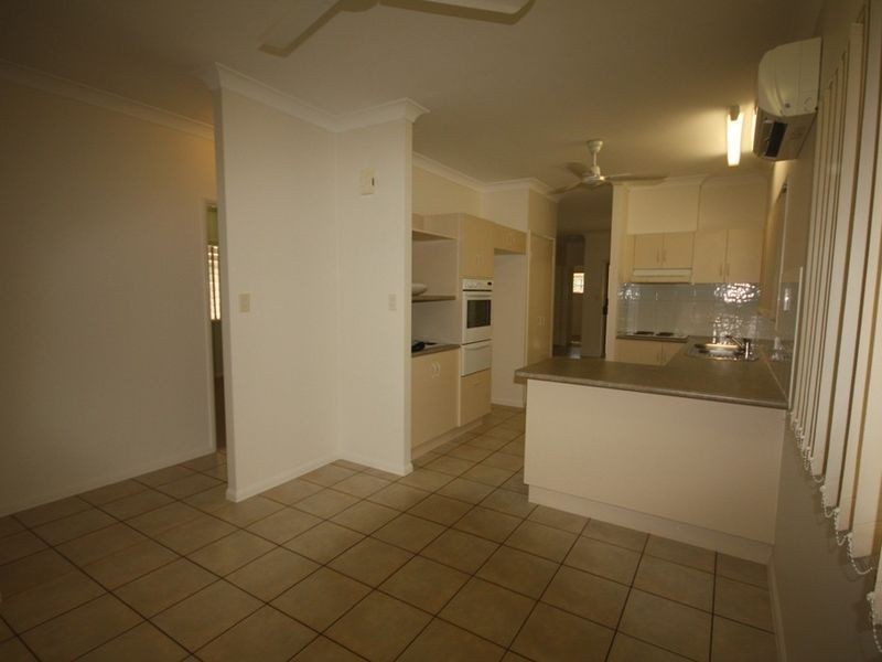 21 Lomond Street, Kirwan QLD 4817