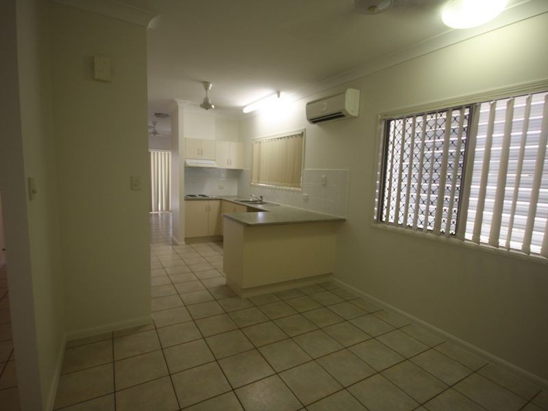 21 Lomond Street, Kirwan QLD 4817