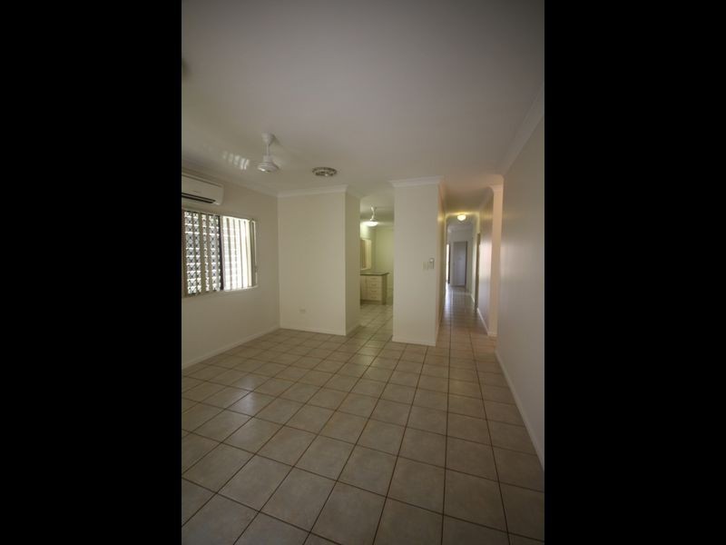 21 Lomond Street, Kirwan QLD 4817