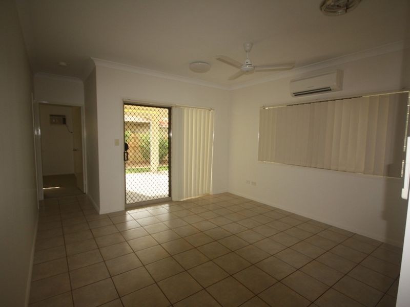 21 Lomond Street, Kirwan QLD 4817