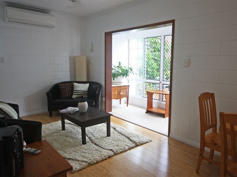 6 Galway Court, Mount Louisa QLD 4814