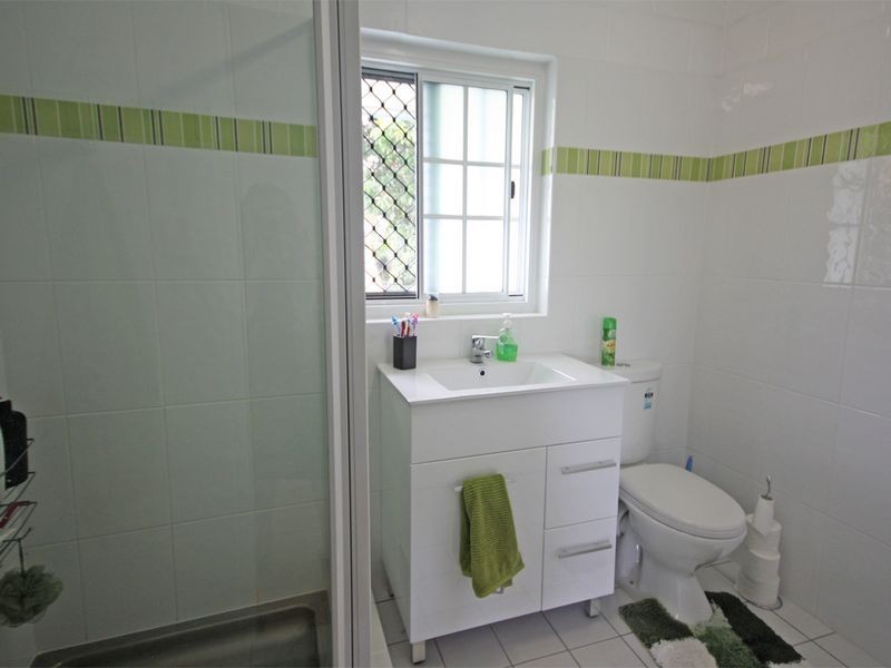 6 Galway Court, Mount Louisa QLD 4814