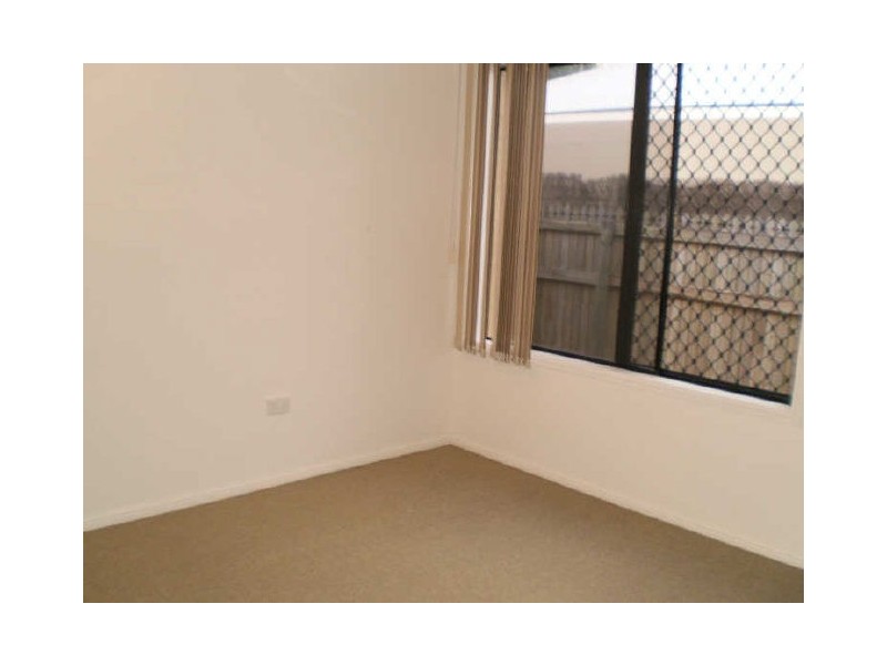 47 Warbler Crescent, Douglas VIC 3401