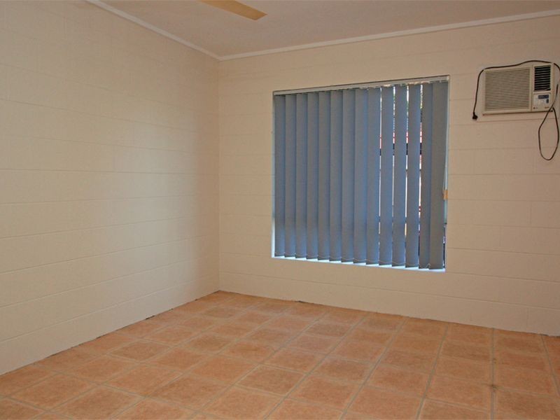 West End QLD 4810