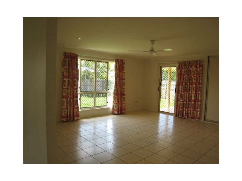 25 Crossman Place, Kirwan QLD 4817