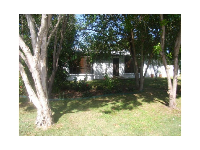 11 Lara Street, Cranbrook QLD 4814