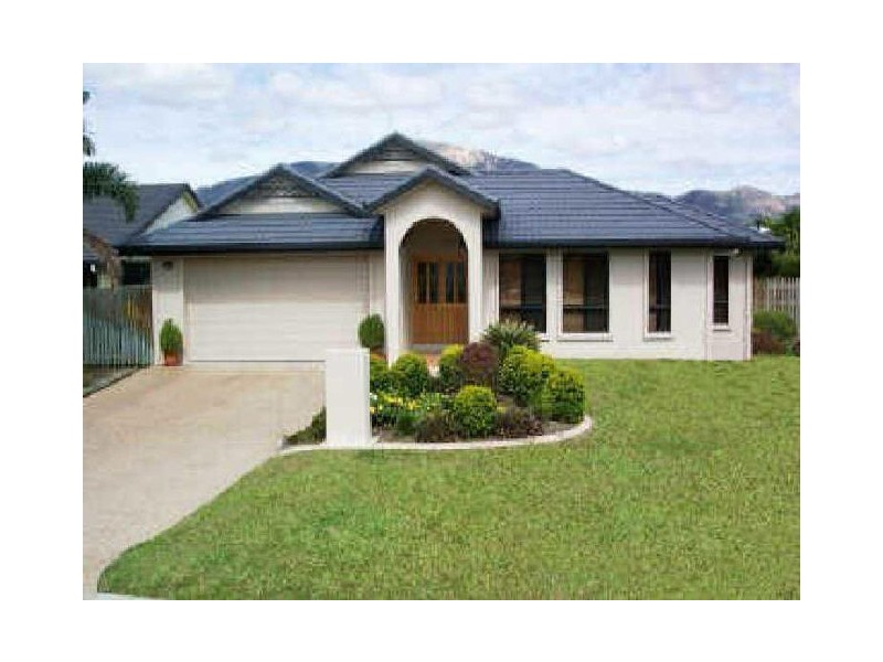 Bushland Beach QLD 4818