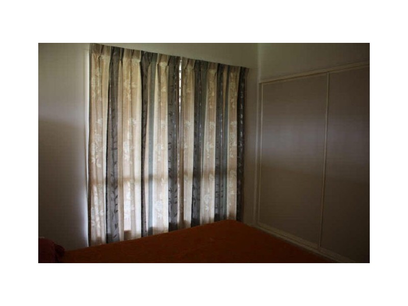 9 Caspian Court, Kelso QLD 4815