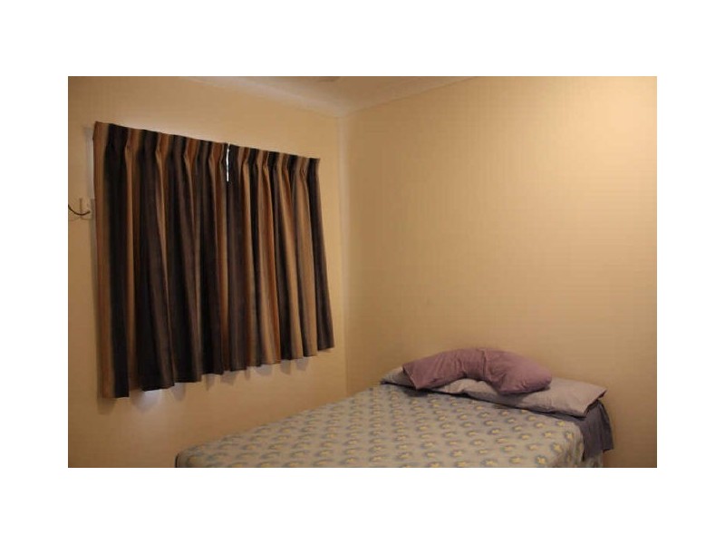 9 Caspian Court, Kelso QLD 4815