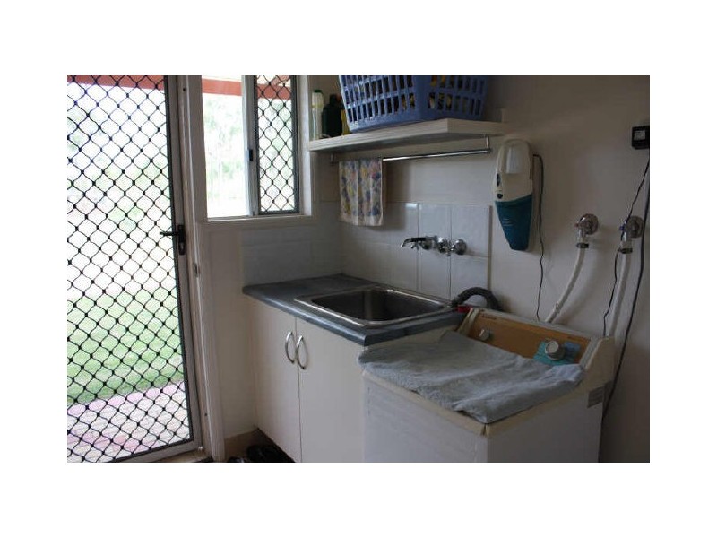 9 Caspian Court, Kelso QLD 4815