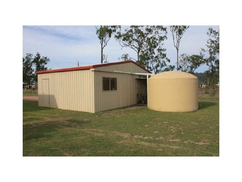 9 Caspian Court, Kelso QLD 4815