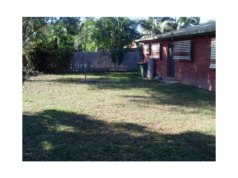 2/13 Garden Grove, Kirwan QLD 4817