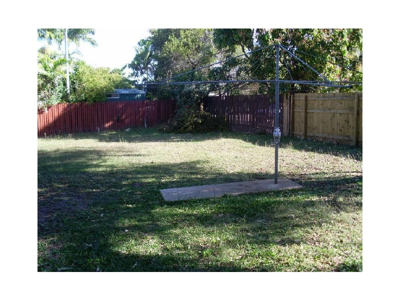 2/13 Garden Grove, Kirwan QLD 4817