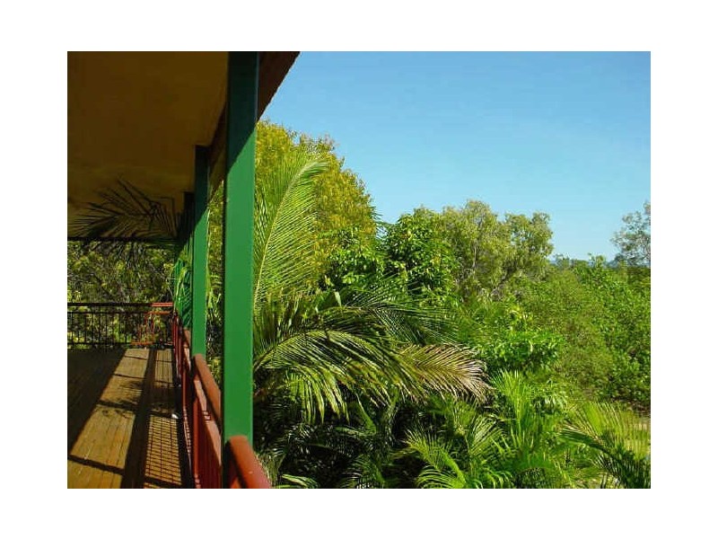 30 Jamaica Crescent, Bushland Beach QLD 4818