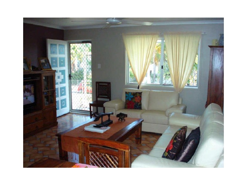 11 Clint Street, Kelso QLD 4815