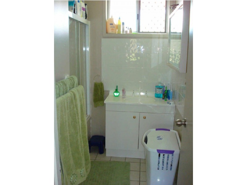 11 Clint Street, Kelso QLD 4815