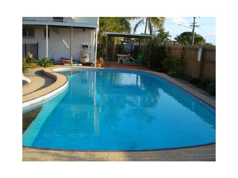 11 Clint Street, Kelso QLD 4815