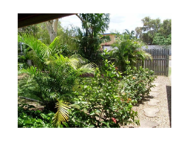 4 Rosemary Street, Kelso QLD 4815