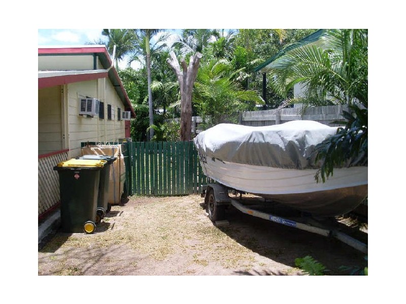 4 Rosemary Street, Kelso QLD 4815