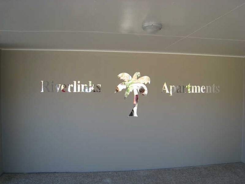 Units Angus Smith Drive, Douglas QLD 4814