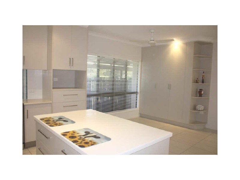 18 Kalynda Parade, Bohle Plains QLD 4817