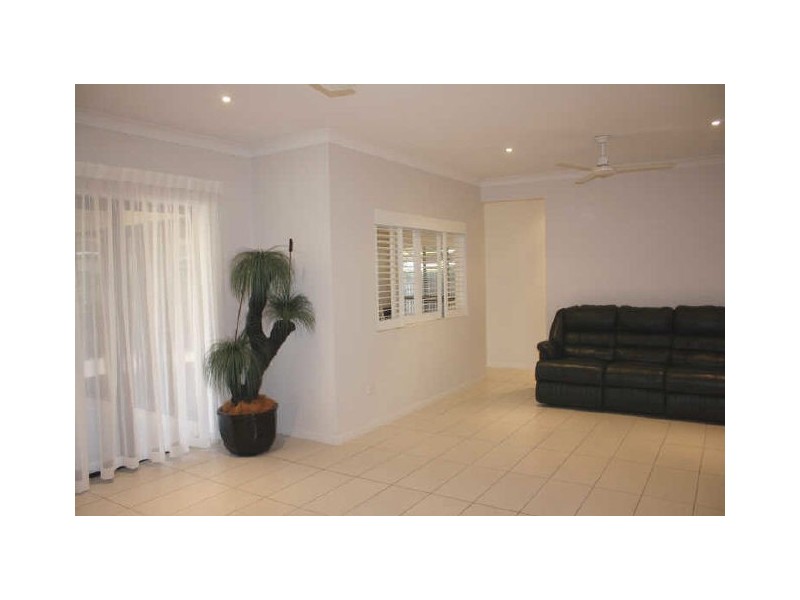 18 Kalynda Parade, Bohle Plains QLD 4817