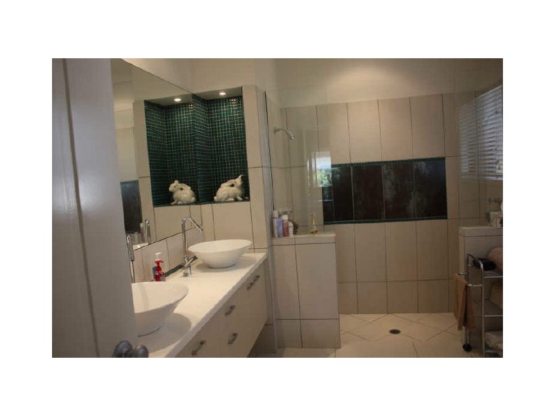 18 Kalynda Parade, Bohle Plains QLD 4817