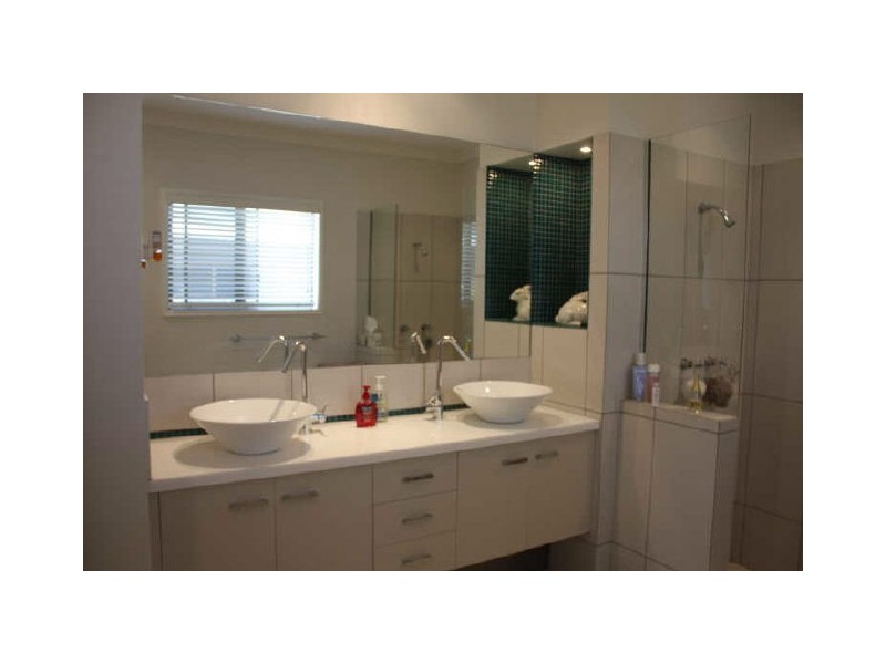 18 Kalynda Parade, Bohle Plains QLD 4817