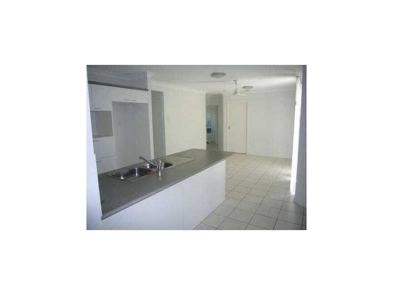 6 Dashwood Court, Kirwan QLD 4817