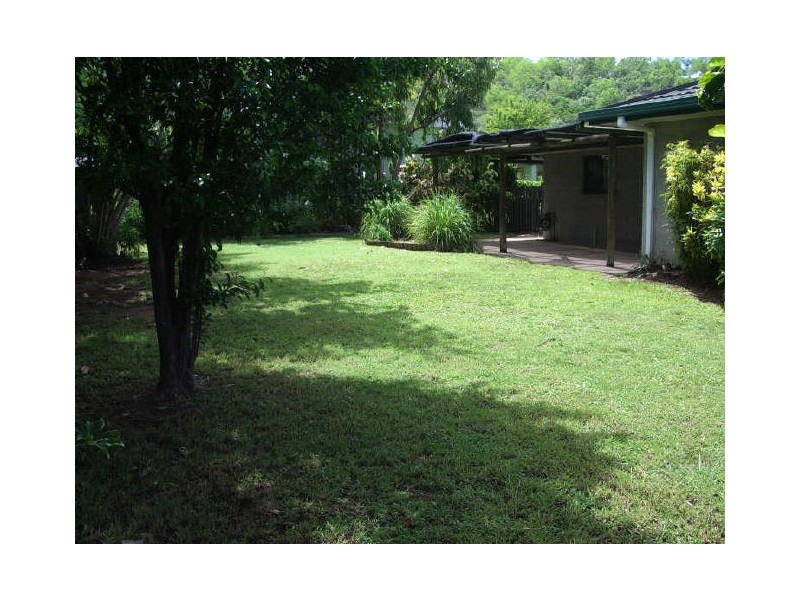 6 Oolilpa Street, Mount Louisa QLD 4814