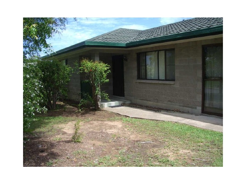 6 Oolilpa Street, Mount Louisa QLD 4814