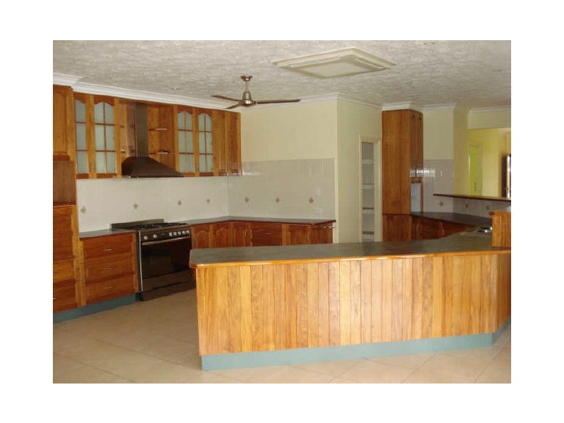 39 Dartmoor Drive, Kelso QLD 4815