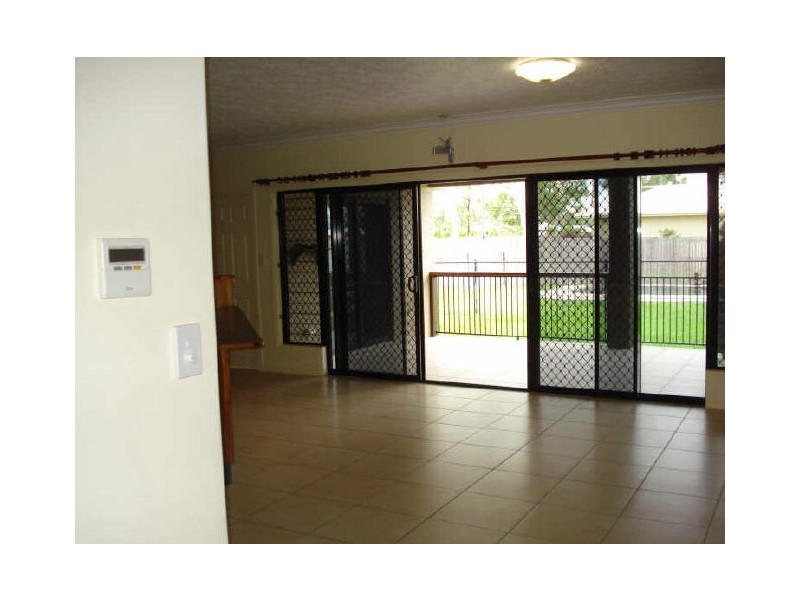 39 Dartmoor Drive, Kelso QLD 4815