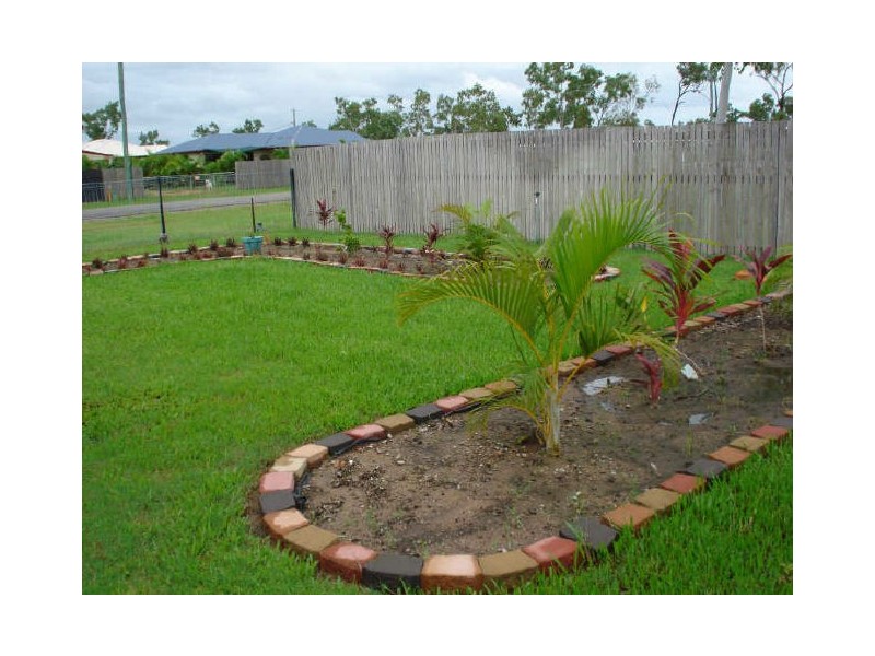 39 Dartmoor Drive, Kelso QLD 4815