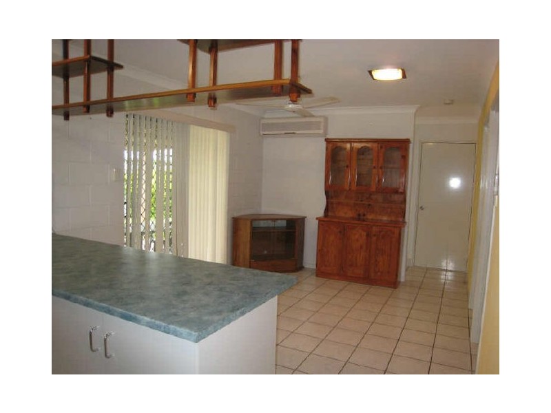 14 Santa Lucia Drive, Mount Louisa QLD 4814