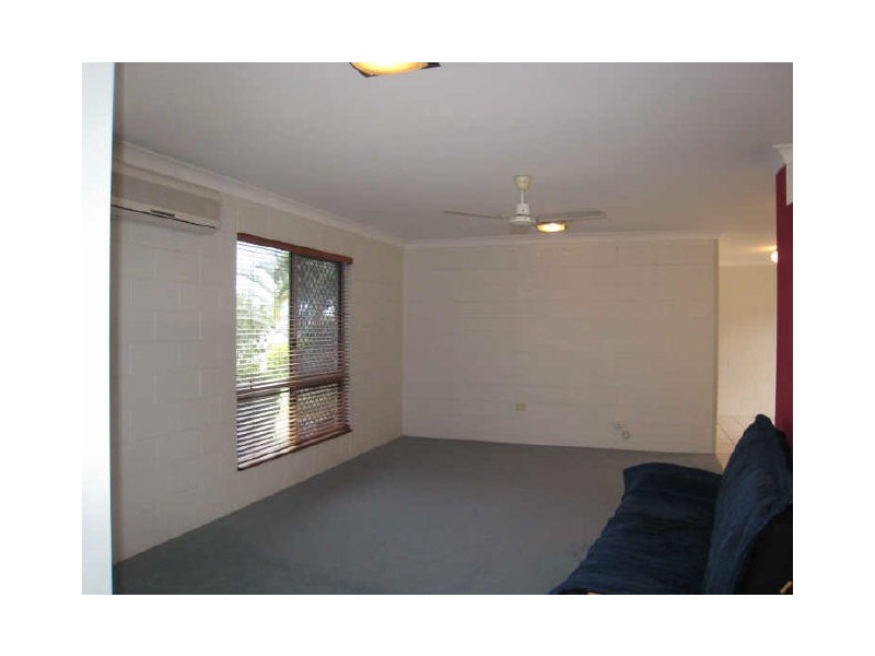 14 Santa Lucia Drive, Mount Louisa QLD 4814