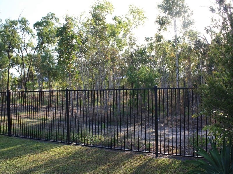 27 Woodwark Drive, Bushland Beach QLD 4818